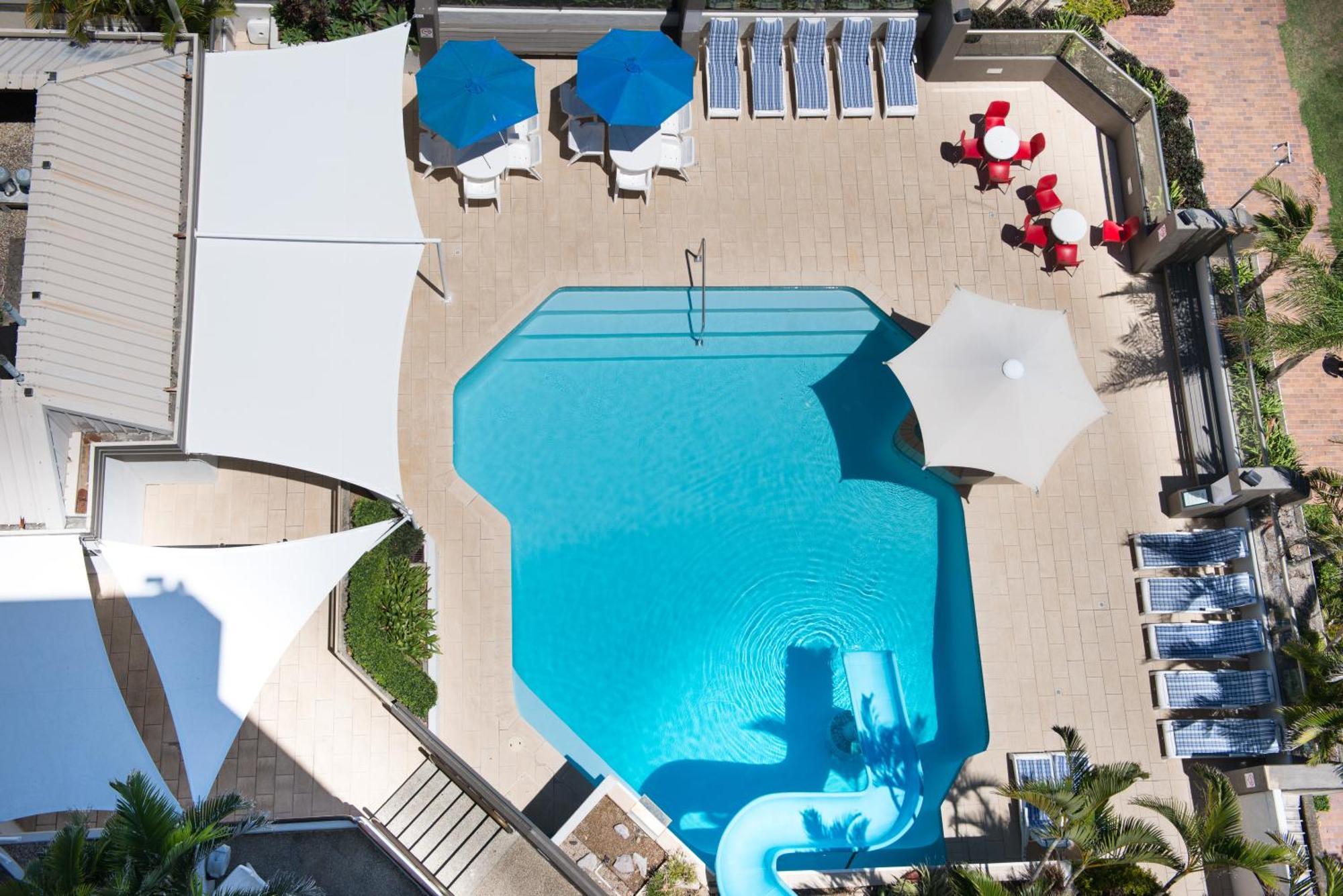 Tiki Hotel Apartments Surfers Paradise 黄金海岸 外观 照片